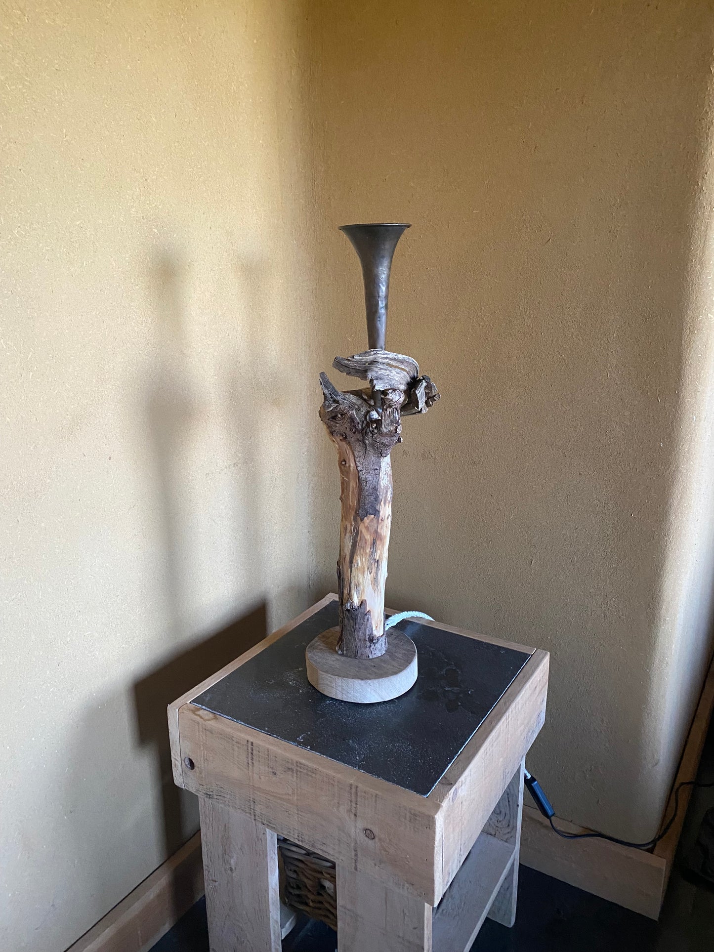 Unieke vintage handgemaakte lamp.